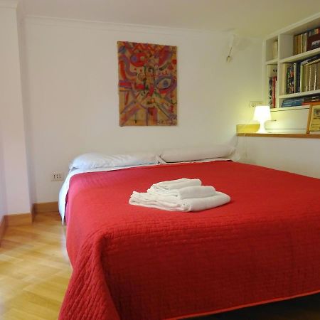Mezzocannone Holiday House Neapol Zewnętrze zdjęcie